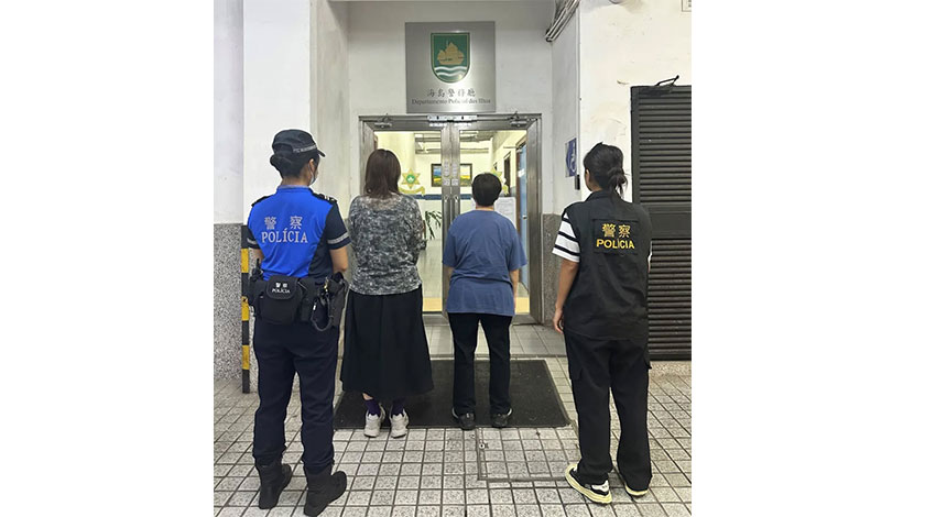 的士內拾獲手機  據為己有  港母女再入境被捕    