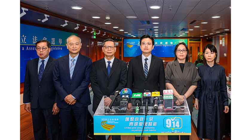 選管會：公務員應帶頭叫身邊人投票    