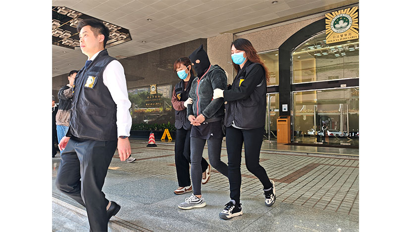 藥房助電騙集團洗黑錢  女東主被捕    