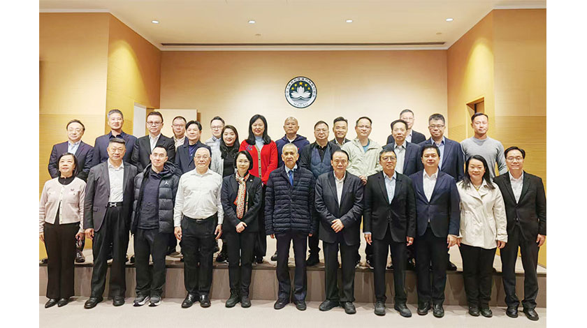 港澳代表委員抵達北京  聚焦『十五五』機遇與創新發展    