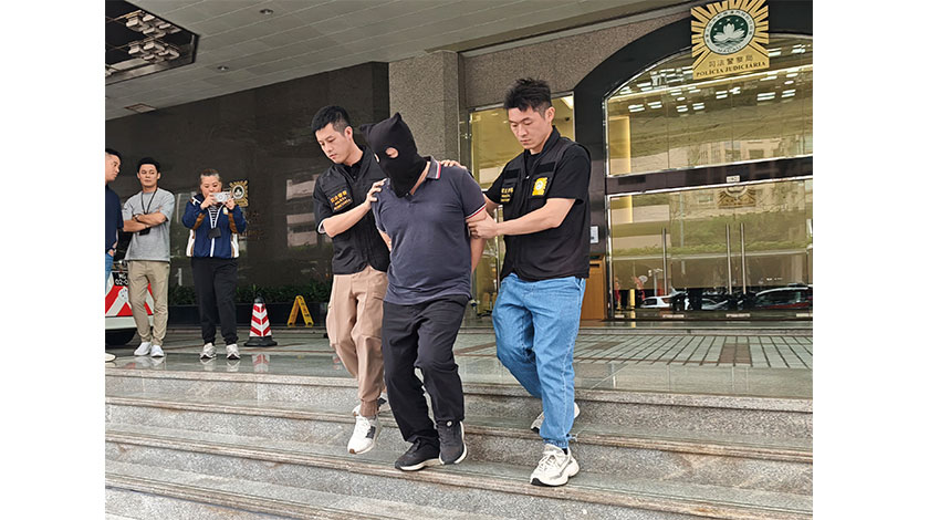 司警拘六內地漢涉搶劫及清洗黑錢    