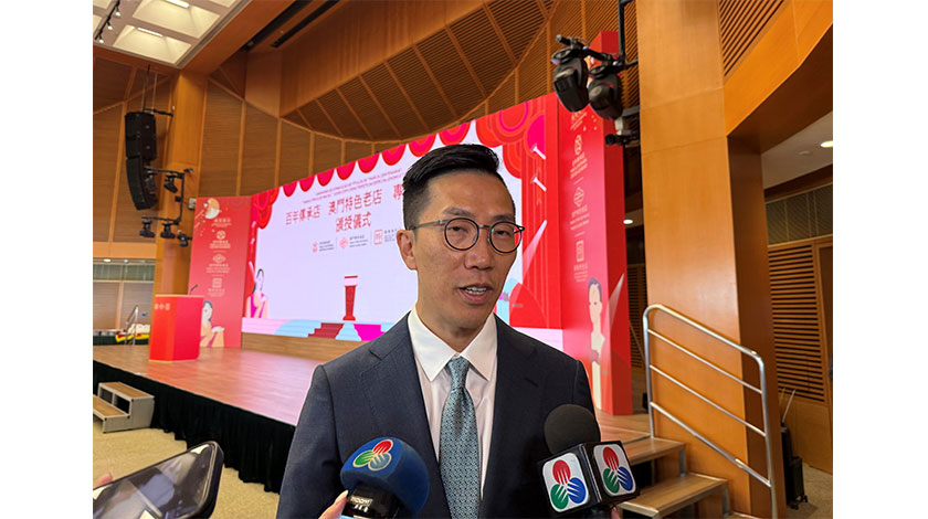 經科關注國際油價  已多次約見油公司  望調價要顧接受度    