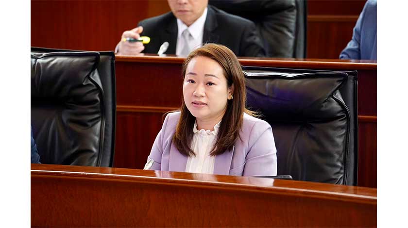 黃潔貞譴責性侵未成年人犯罪  倡與業界完善接觸式治療規範    