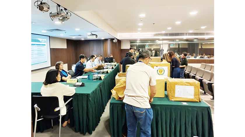 競投六公共停車場泊車服務  十二公司獲接納    