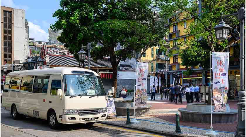 六條路線•九落客點  『休』遊巴試運  引客入社區    