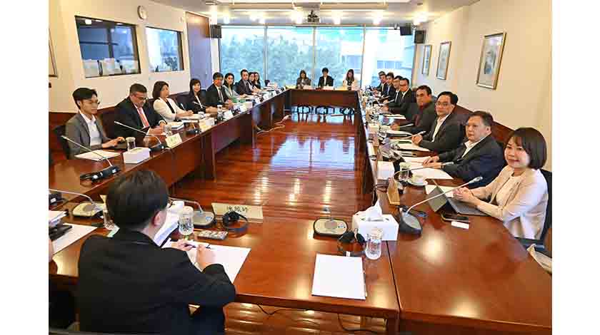 政府調整海域使用法行文  明確批給海上基礎設施使用期滿後歸政府    